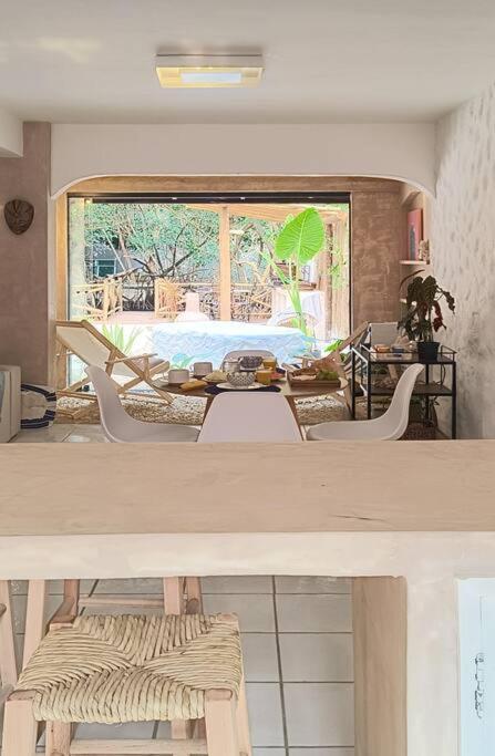 Casa Amora - Seu Mini Privado Beira Lagoa
